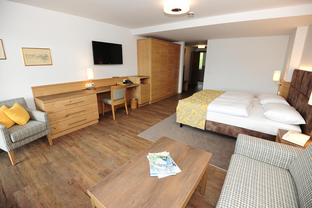 Seegasthof Hois'N Wirt - Hotel Mit Wellnessbereich Gmunden Rum bild