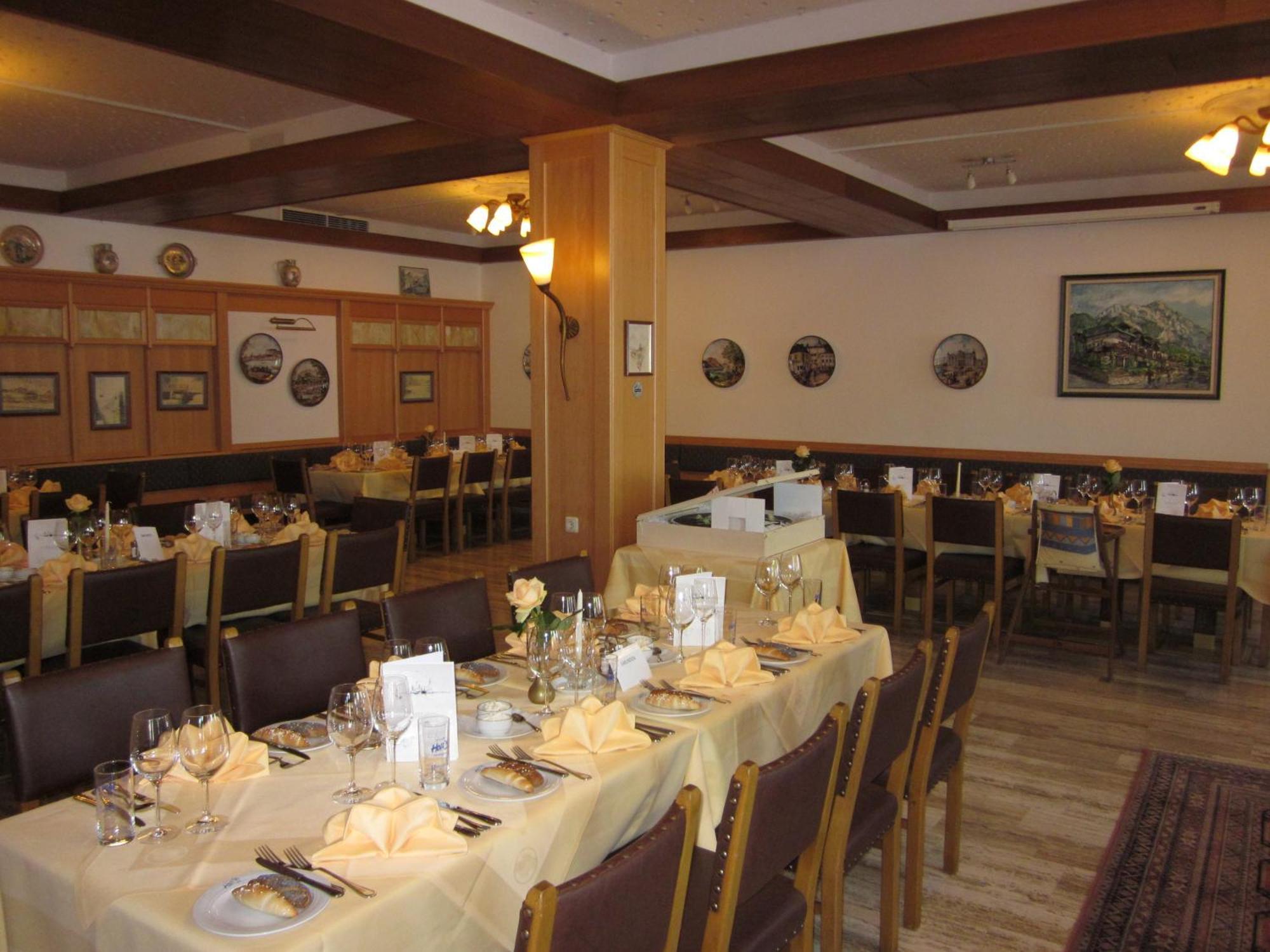 Seegasthof Hois'N Wirt - Hotel Mit Wellnessbereich Gmunden Exteriör bild