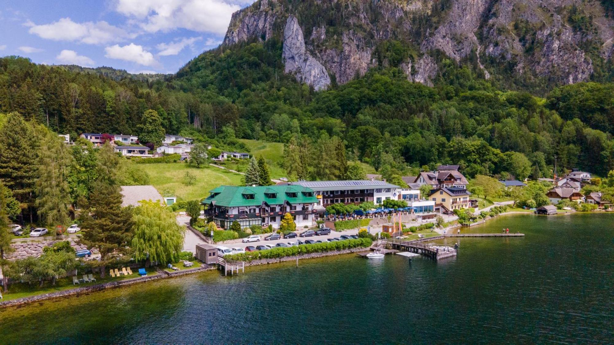 Seegasthof Hois'N Wirt - Hotel Mit Wellnessbereich Gmunden Exteriör bild